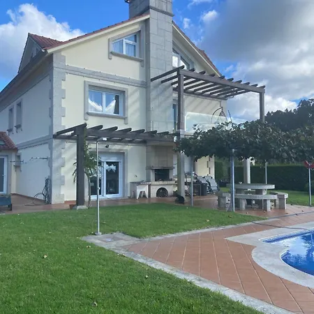 بيت للعطل Casa Vacacional O Pineiro (Cangas)