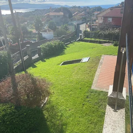 בית נופש Casa Vacacional O Pineiro (Cangas)