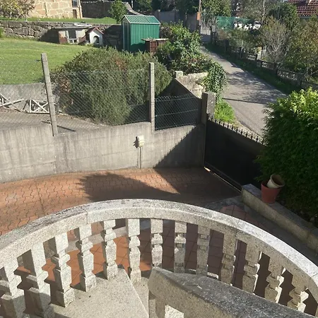 בית נופש Casa Vacacional O Pineiro (Cangas)