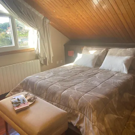 Casa Vacacional O بيت للعطل Pineiro (Cangas)
