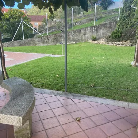 Casa Vacacional O בית נופש Pineiro (Cangas)